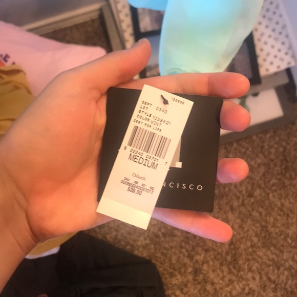 NWT blouse - Picture 2 of 5